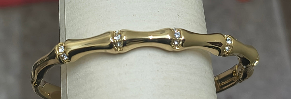 Golden-Plated Bamboo Design with stone Openable Bracelet