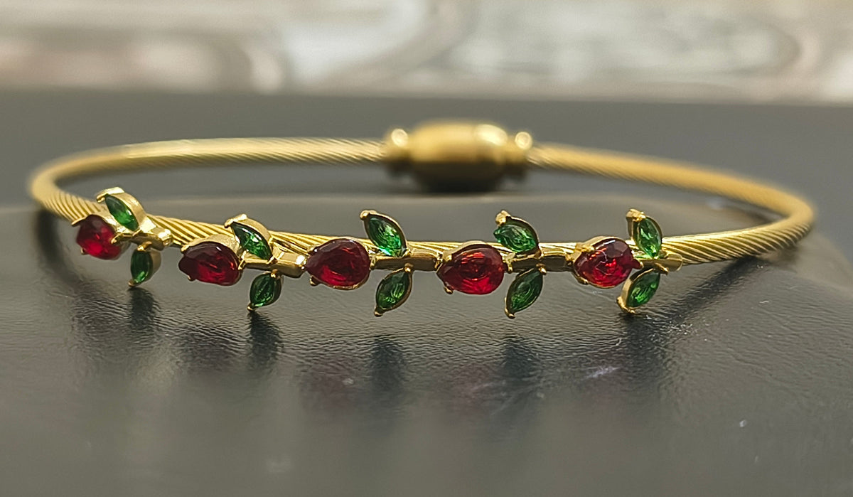 Golden Plated Tulip Magnet Bracelet