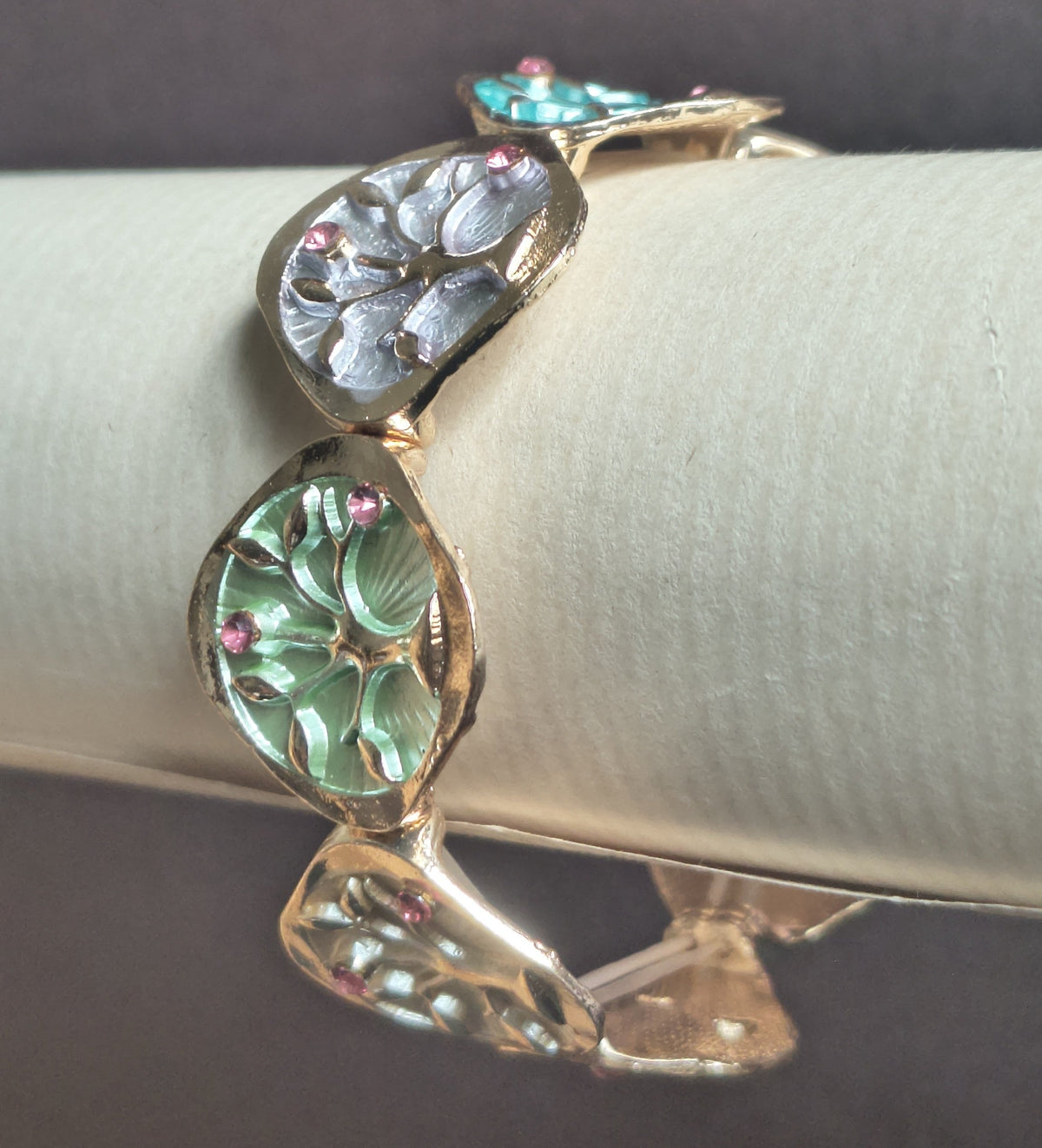 Golden Plated Branch Design Stretchable Bracelet