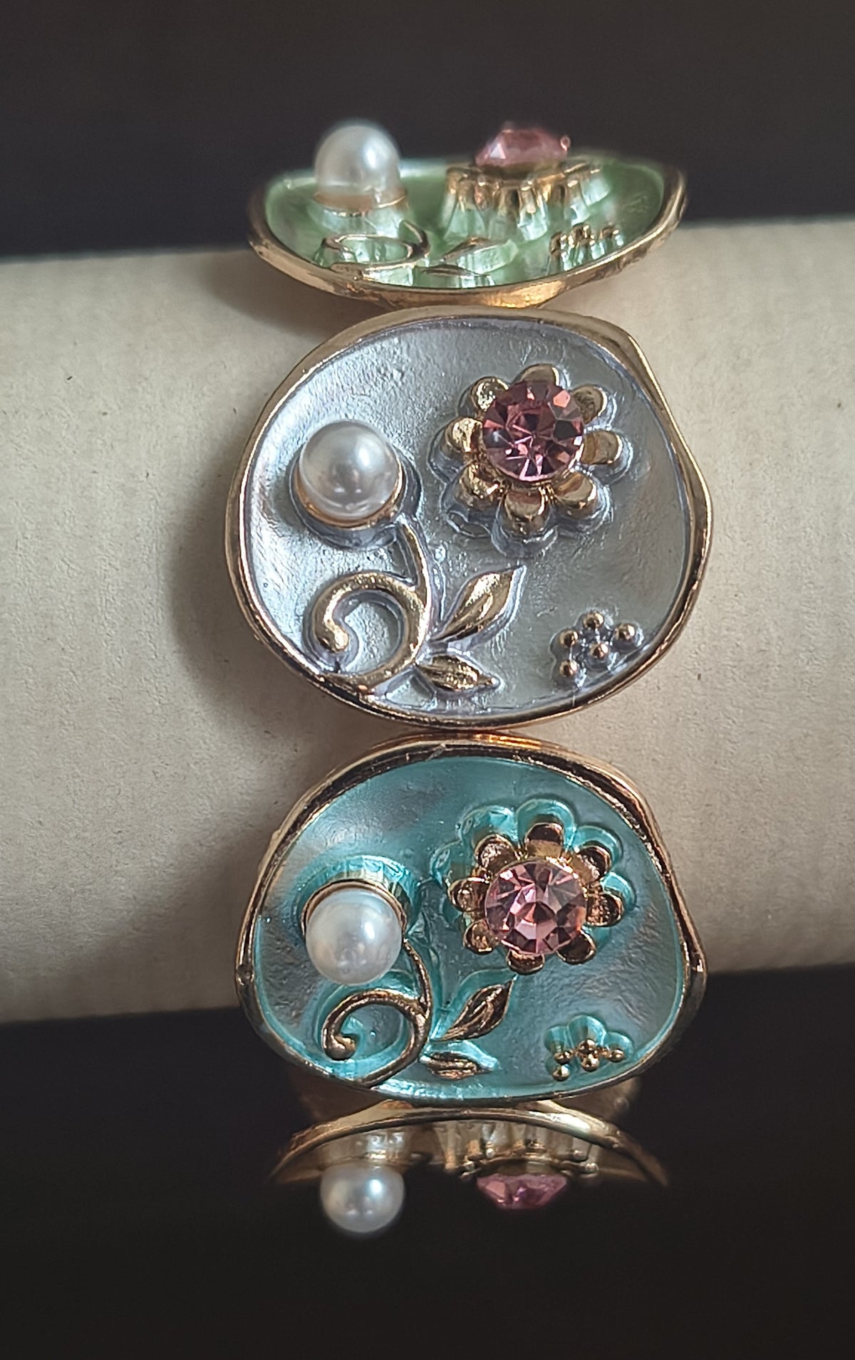 Golden Plated Floral Design Stretchable Bracelets