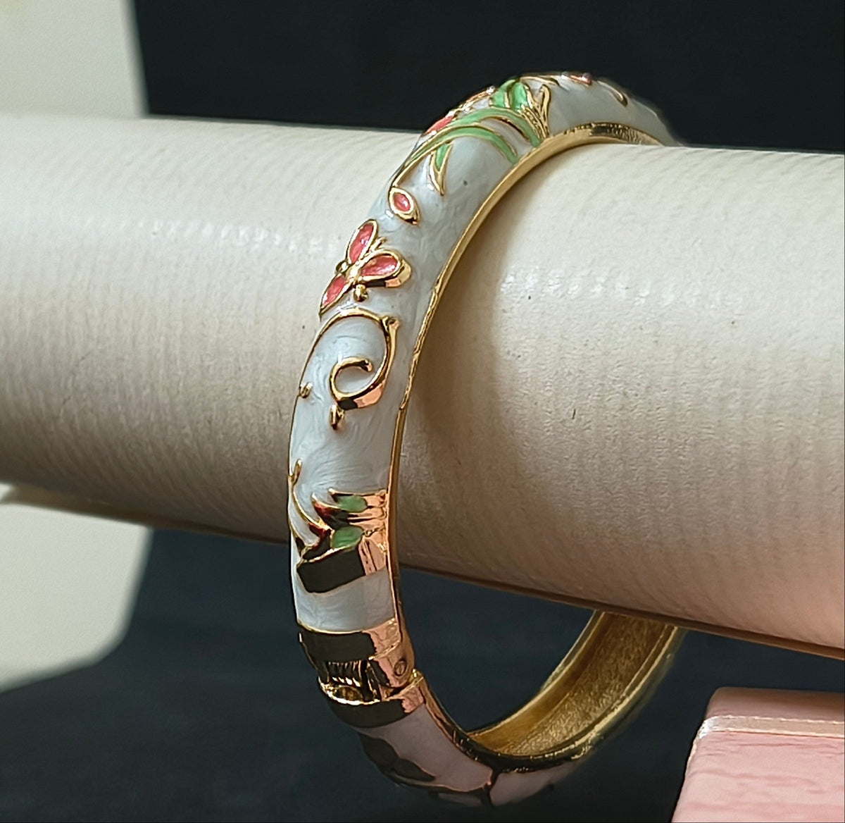 Pretty Meena Enamel