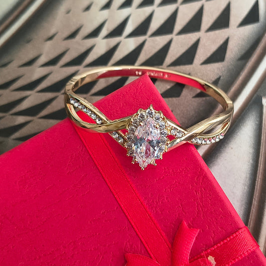Golden Plated-Big Oval Stone with Zig-Zag Design Openable Bracelet