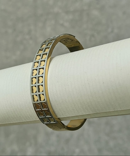 Golden Plated-Dualtone Heart Design Openable Bracelet