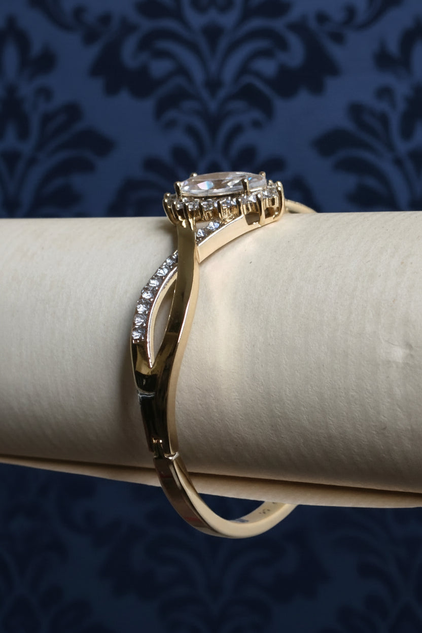 Golden Plated-Big Oval Stone with Zig-Zag Design Openable Bracelet