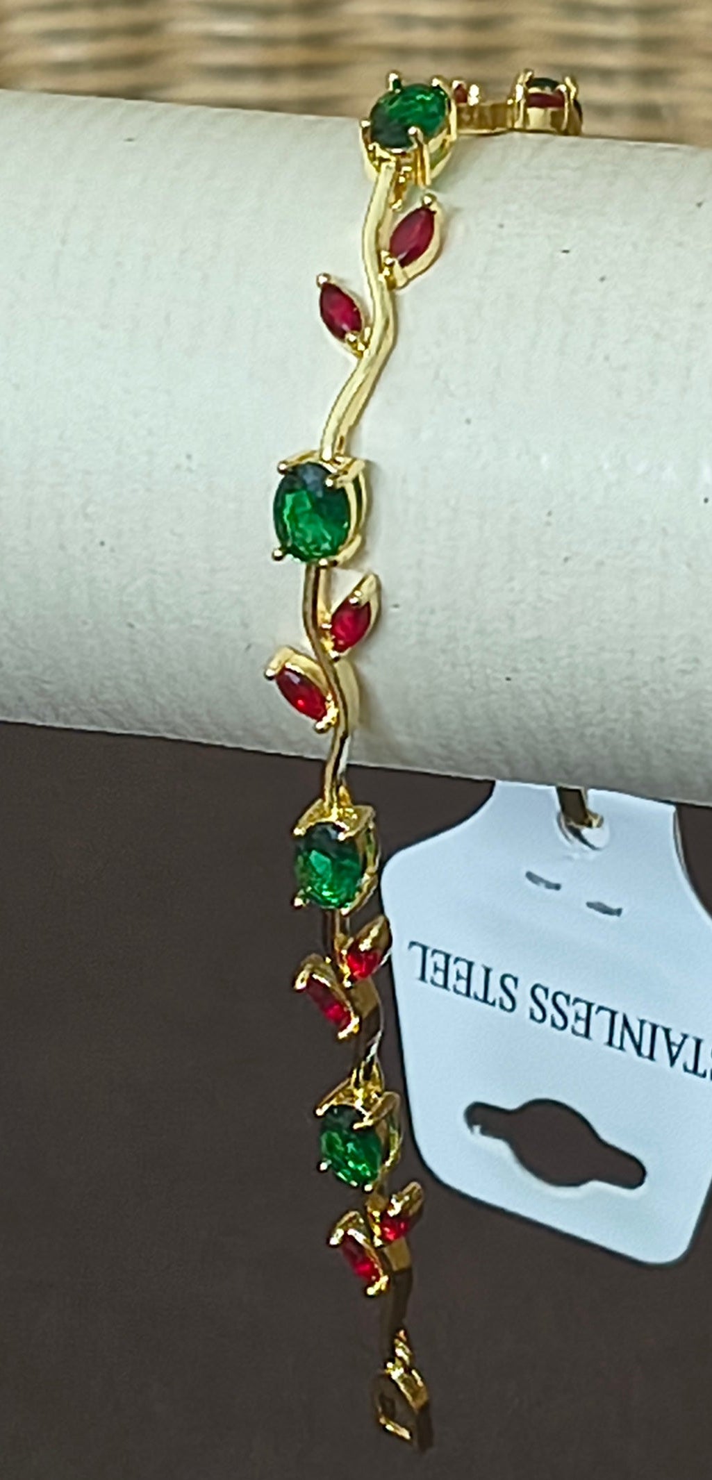 Golden Plated Tulip Chain Bracelet - Green Tulip Red Leaf