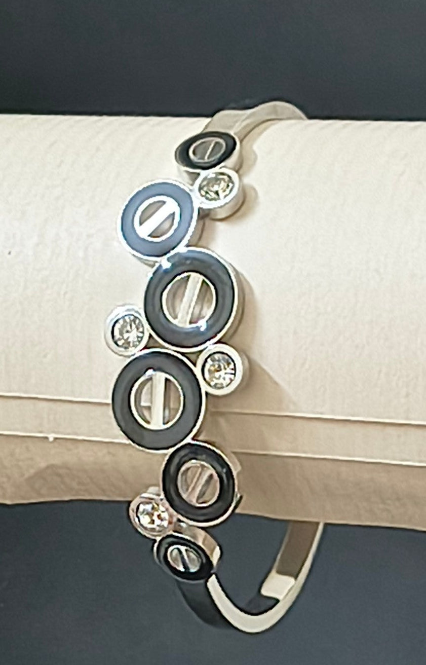Silver Plated with Enamel Circles Openable Bracelet