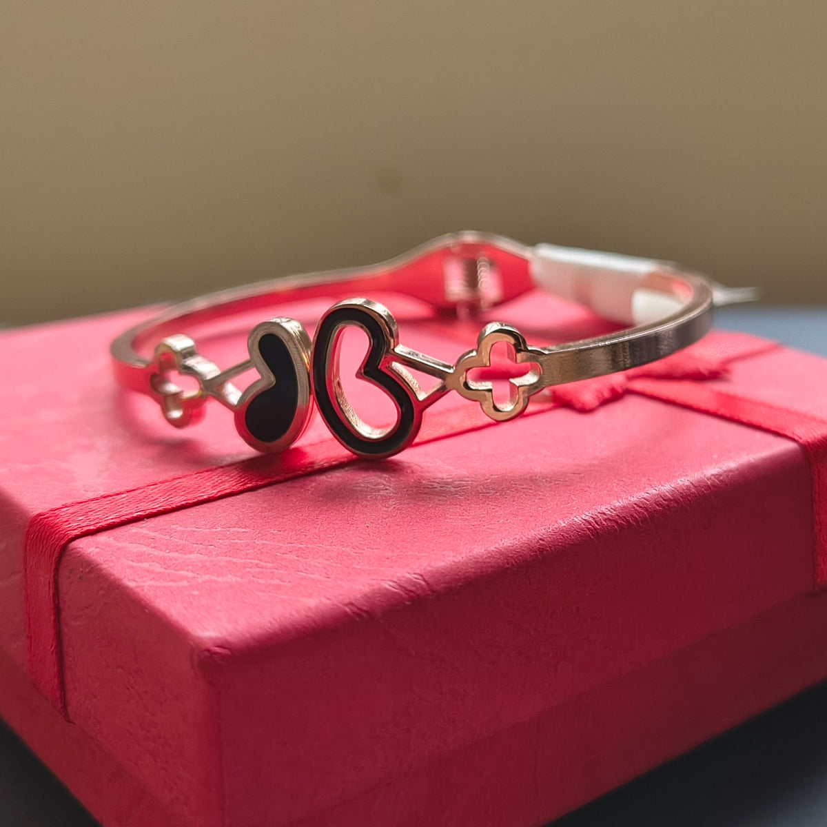 Rose Golden Plated Bean Design Openable Bracelet