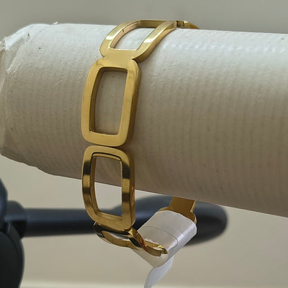 Golden Plated Squared Blocks Openable bracelet