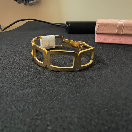 Golden Plated Squared Blocks Openable bracelet