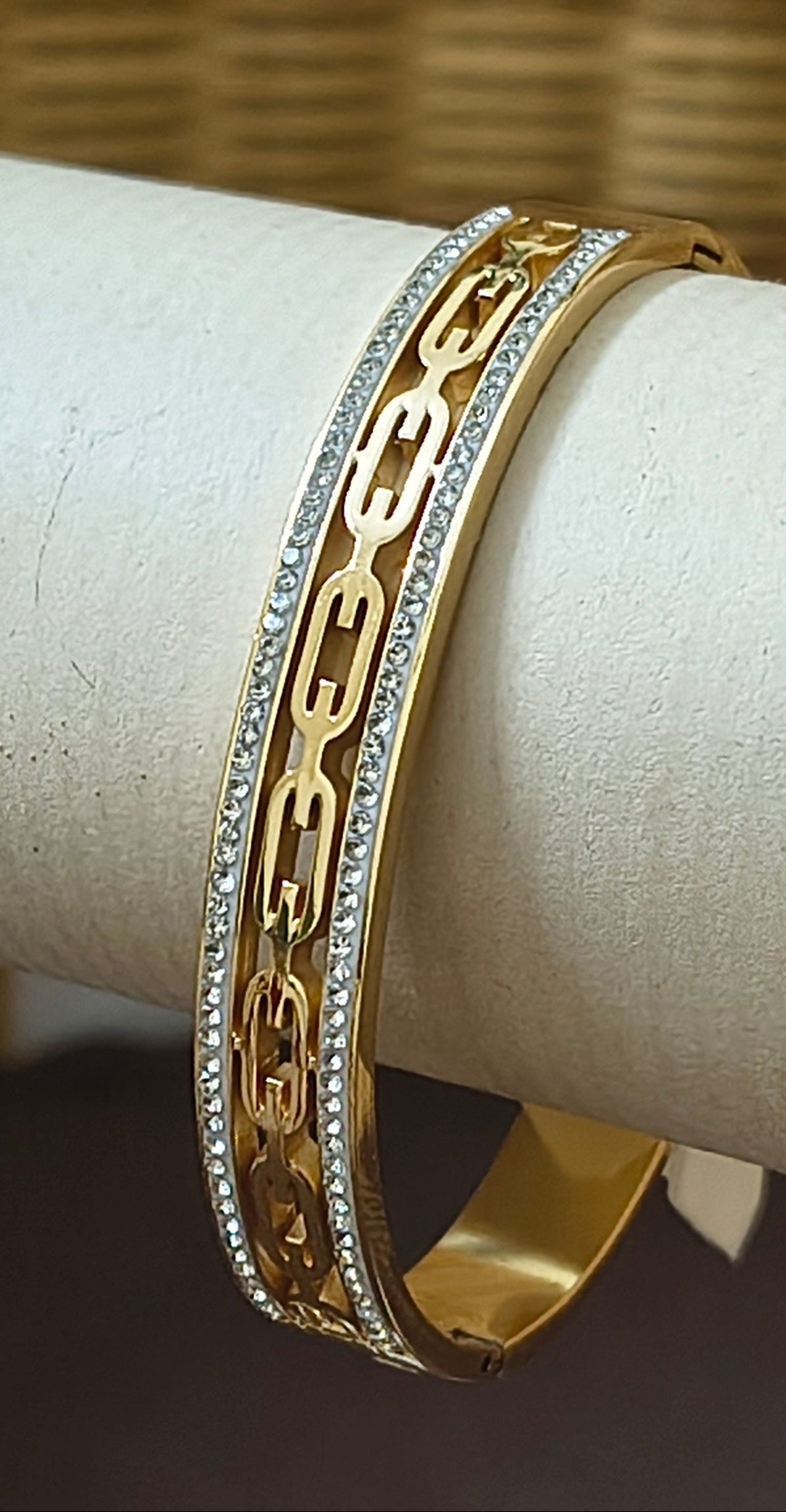 Golden Plated Openable Bracelet with Chain link & Channel on sides