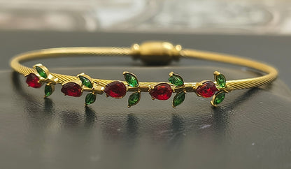 Golden Plated Tulip Magnet Bracelet
