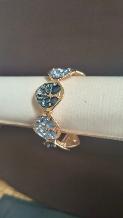 Golden Plated Branch Design Stretchable Bracelet