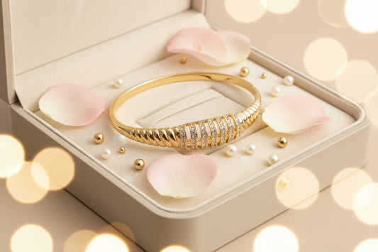 Golden Plated - Rib striped Openable Bracelet